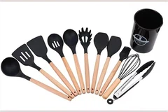 Stór pöntun frá viðskiptavinum í Bandaríkjunum fyrir kísill eldhúsbúnað